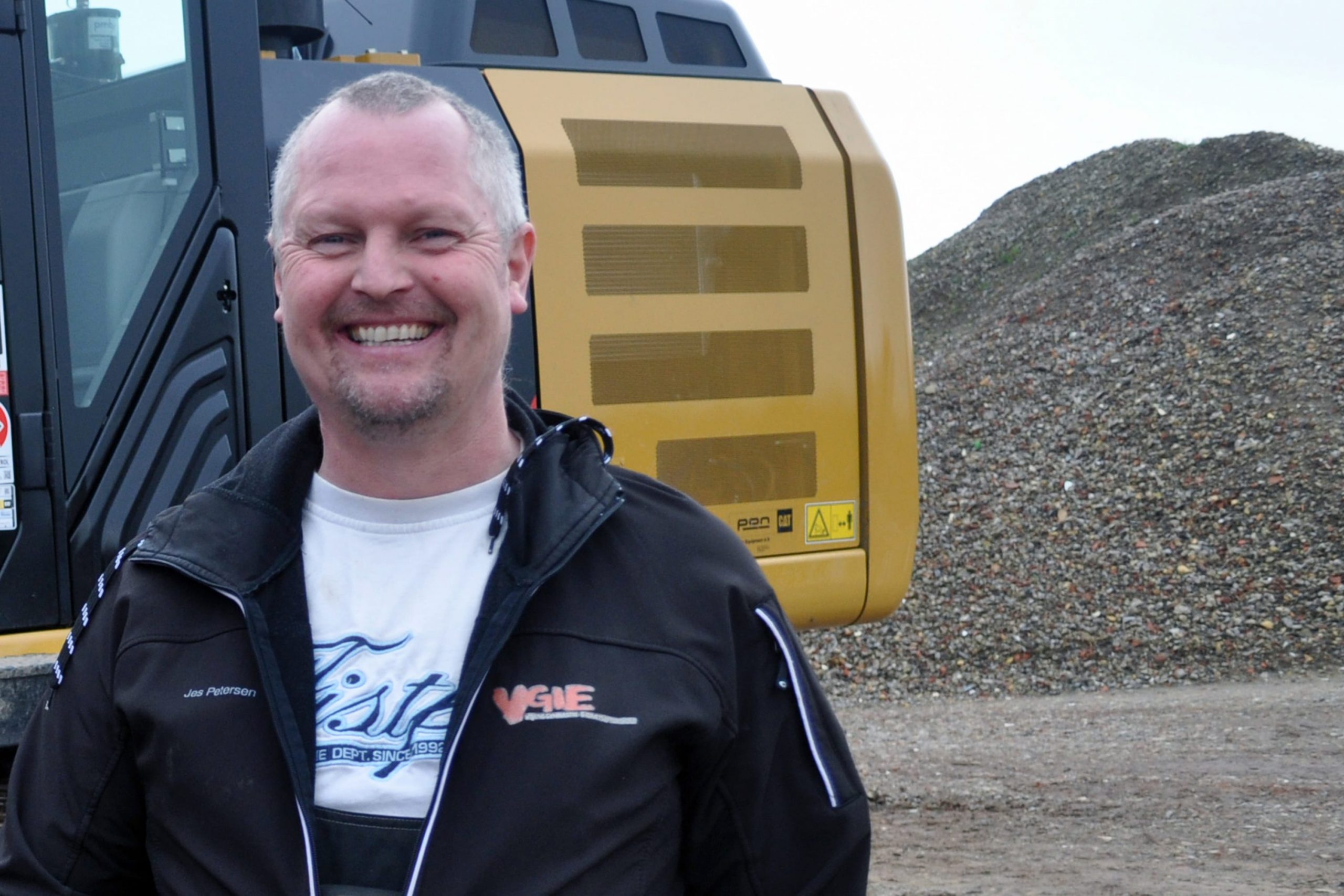 Claus-Deneken-koeber-cat-329E-gravemaskine