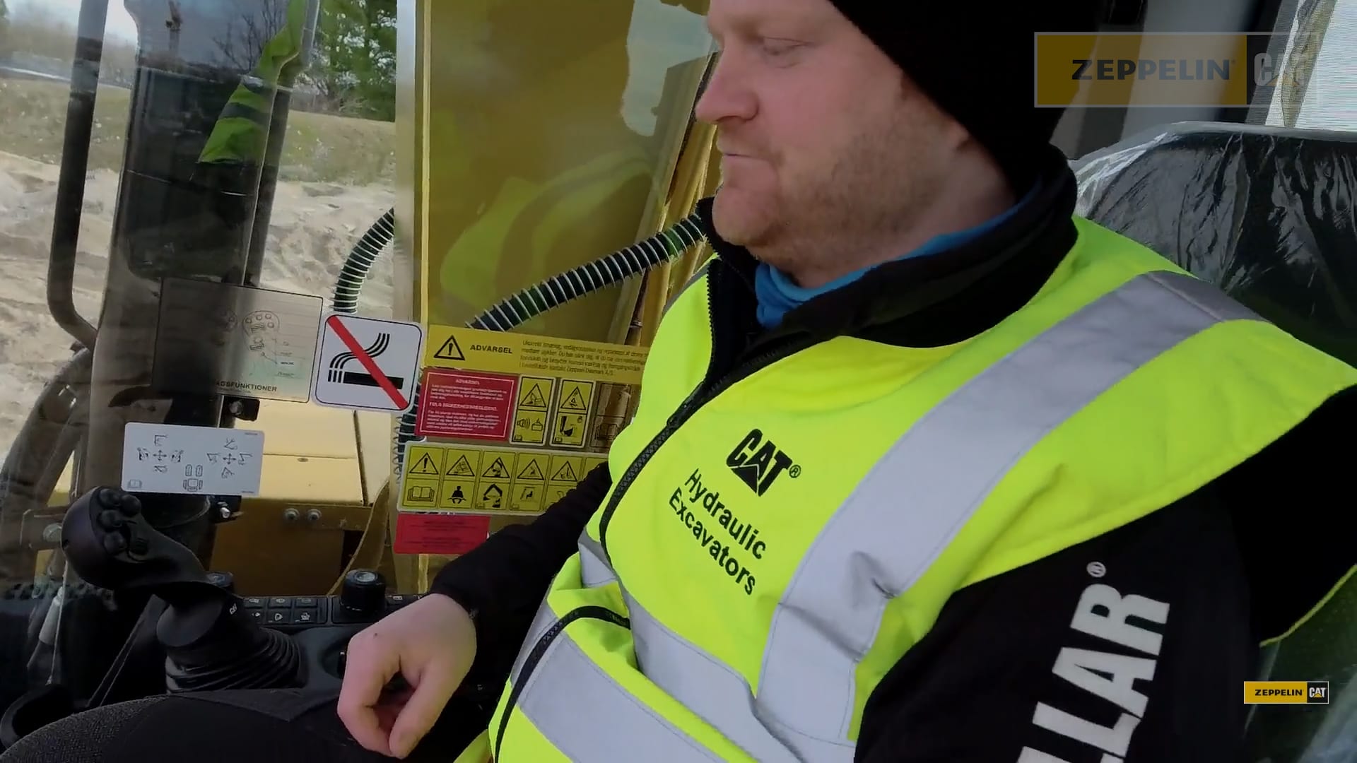 Kroejestop-paa-Cat-gravemaskine