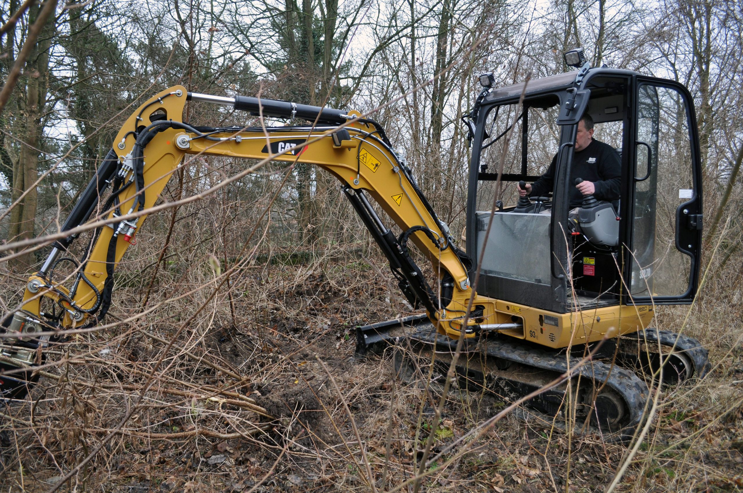 Peter-Jensen-koerer-maskinen-for-foerste-gang
