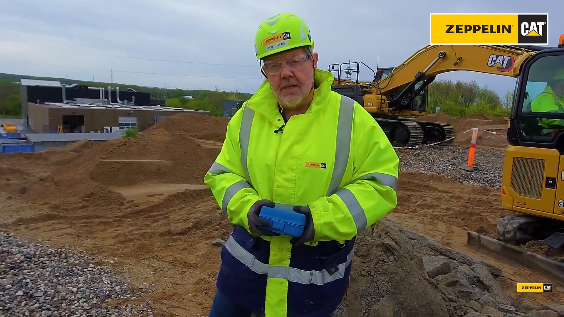 Saadan-vedligeholder-og-opbevarer-du-hydraulikhammere-til-din-Cat-minigravemaskine